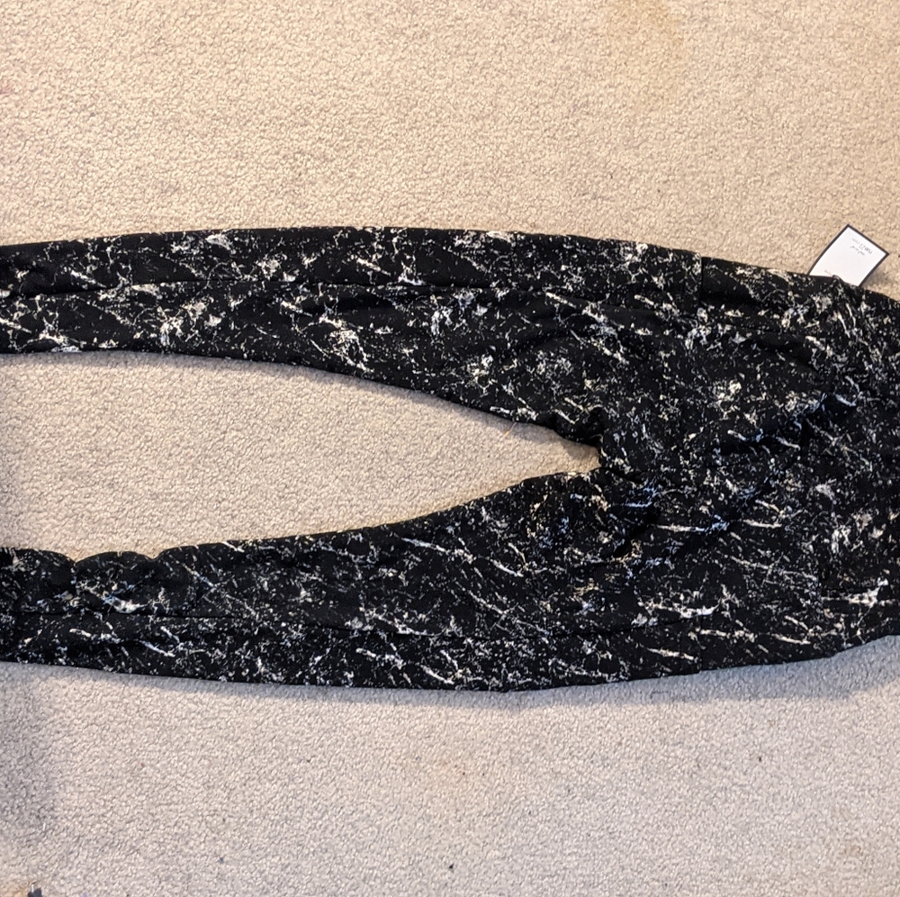 Marble black leggings